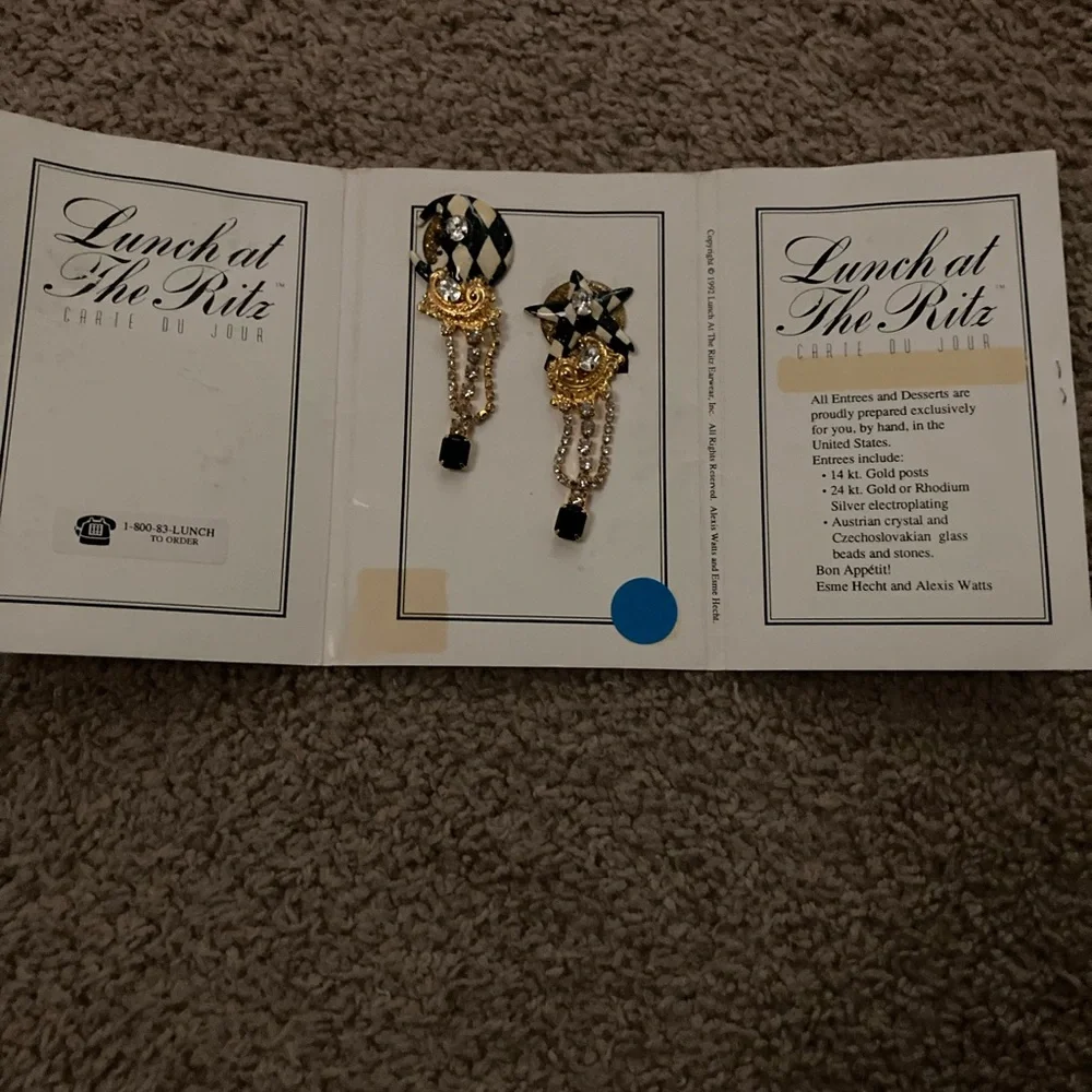 Lunch at the Ritz Twilight moon and star clip-on earring set on card 🌝⭐️🏁 - Picture 3 of 9